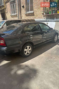 Лифтбек Skoda Octavia 2005 в Киеве