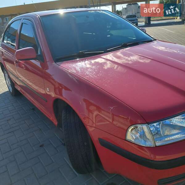 Лифтбек Skoda Octavia 2005 в Днепре