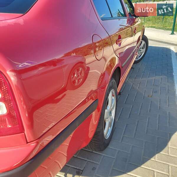 Лифтбек Skoda Octavia 2005 в Днепре