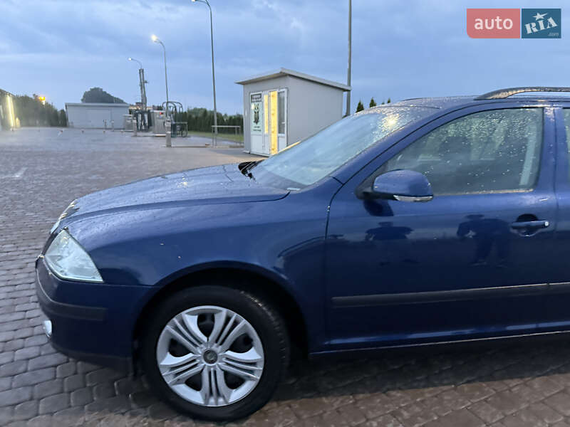 Универсал Skoda Octavia 2005 в Городке