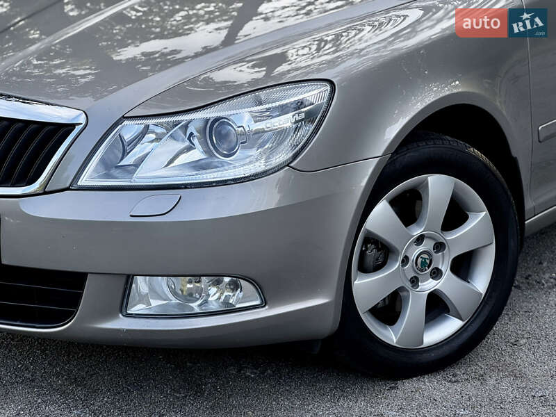 Лифтбек Skoda Octavia 2010 в Виннице