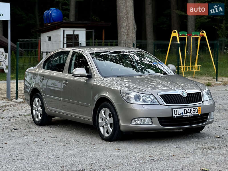 Лифтбек Skoda Octavia 2010 в Виннице
