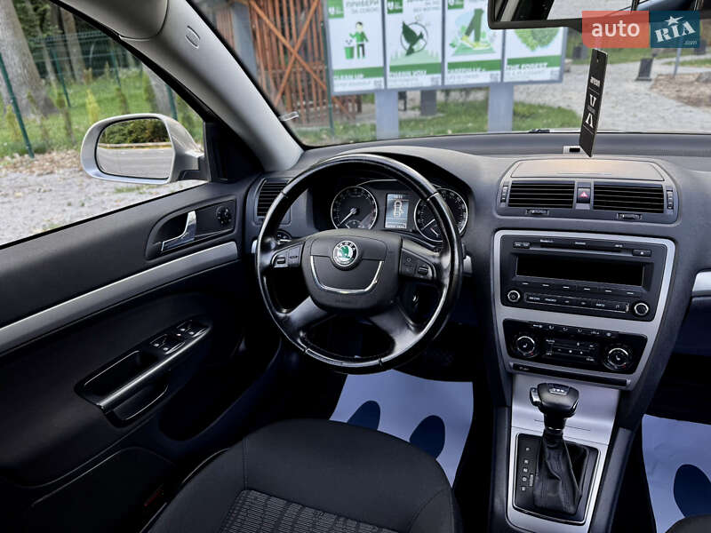 Лифтбек Skoda Octavia 2010 в Виннице
