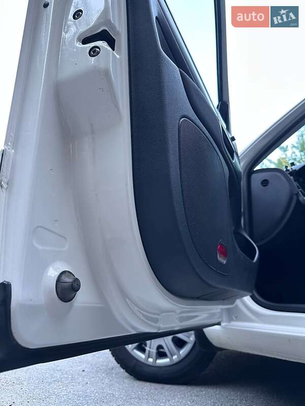 Ліфтбек Skoda Octavia 2011 в Полтаві