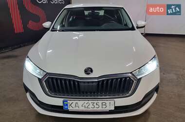 Лифтбек Skoda Octavia 2021 в 