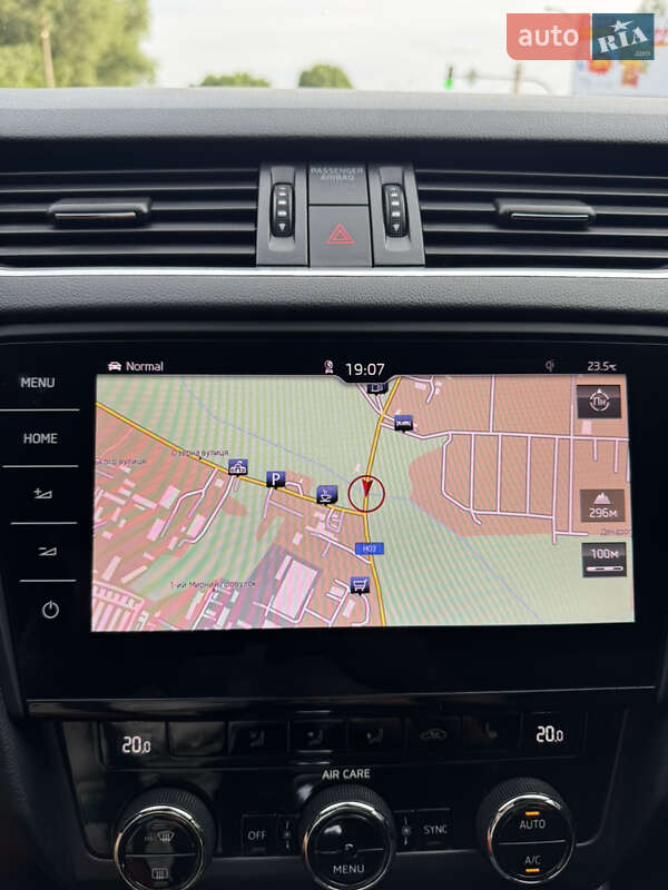 Универсал Skoda Octavia 2017 в Хмельницком