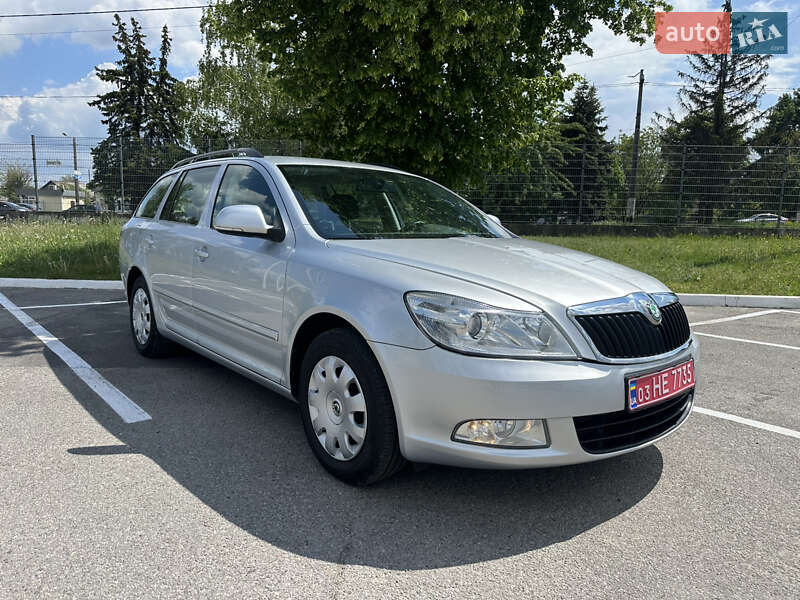 Универсал Skoda Octavia 2009 в Житомире