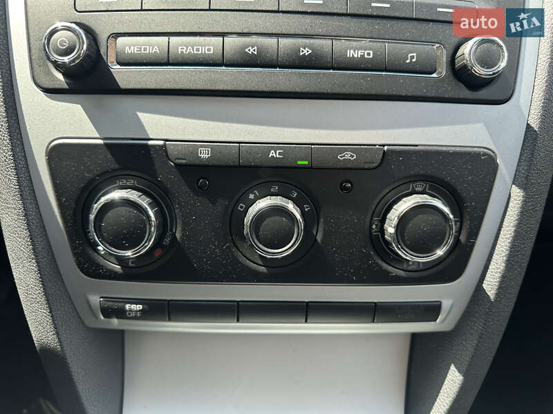 Универсал Skoda Octavia 2009 в Житомире