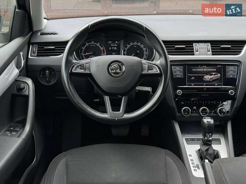 Лифтбек Skoda Octavia 2019 в Киеве