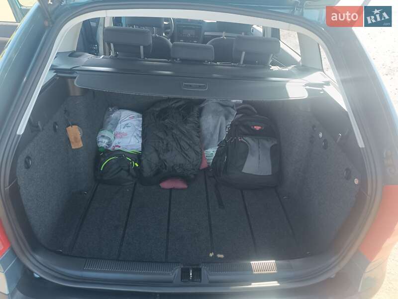 Универсал Skoda Octavia 2006 в Бобровице