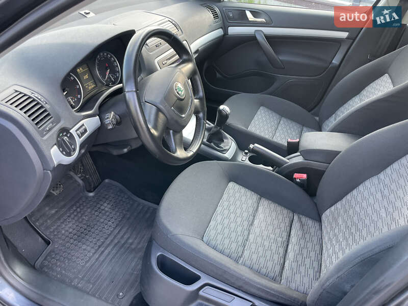 Универсал Skoda Octavia 2010 в Рожище