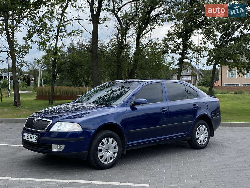 Лифтбек Skoda Octavia 2008 в 