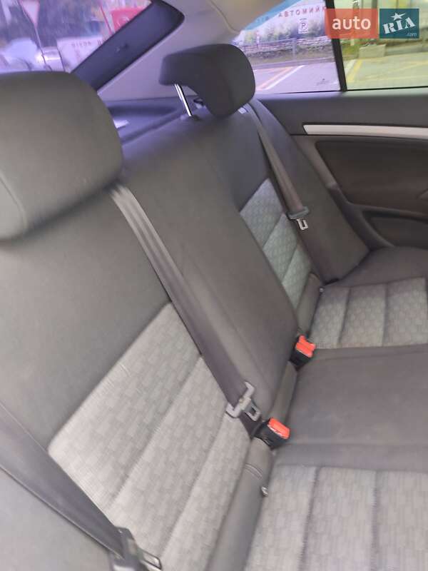Лифтбек Skoda Octavia 2012 в Львове