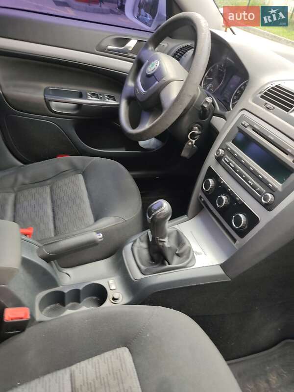 Лифтбек Skoda Octavia 2012 в Львове