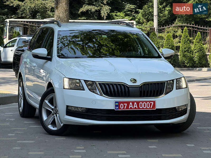 Универсал Skoda Octavia 2017 в Дрогобыче