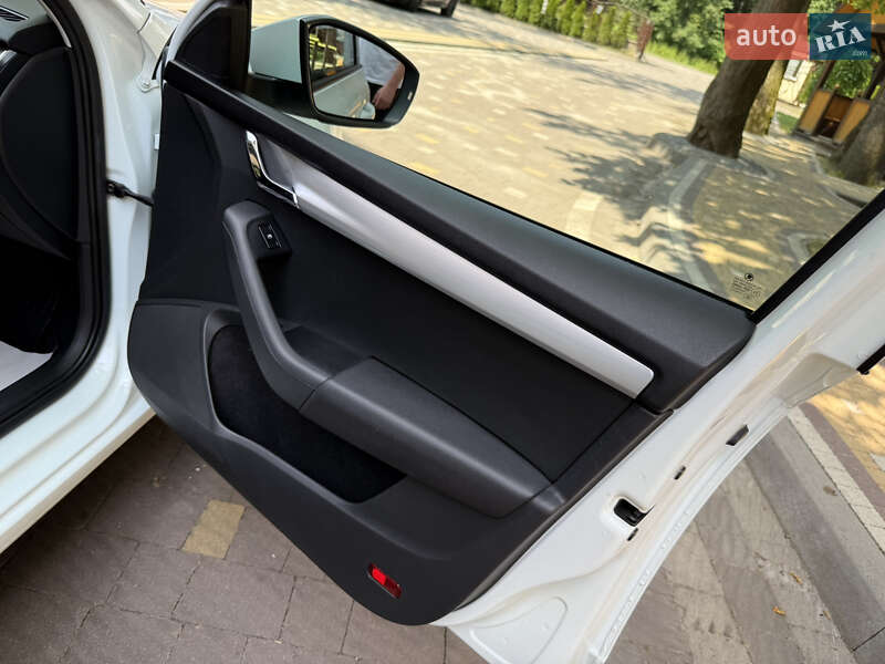 Универсал Skoda Octavia 2017 в Дрогобыче