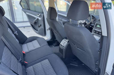 Лифтбек Skoda Octavia 2011 в 