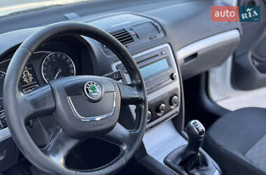 Лифтбек Skoda Octavia 2011 в 