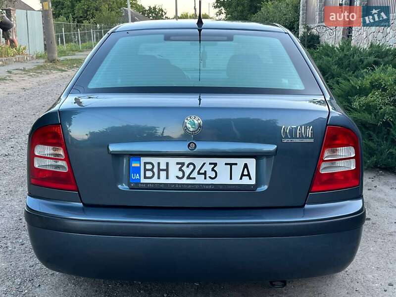 Лифтбек Skoda Octavia 2006 в Первомайске