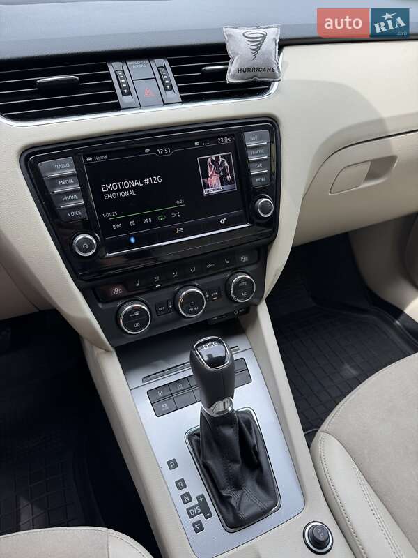Универсал Skoda Octavia 2016 в Ровно