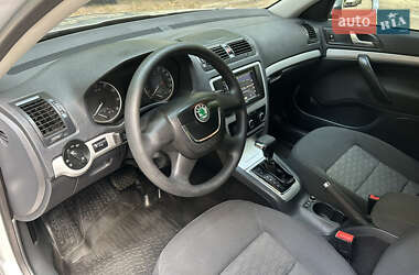Лифтбек Skoda Octavia 2012 в 