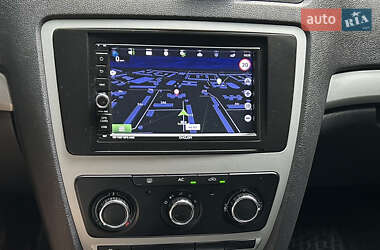 Лифтбек Skoda Octavia 2012 в 