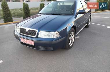 Лифтбек Skoda Octavia 2008 в 