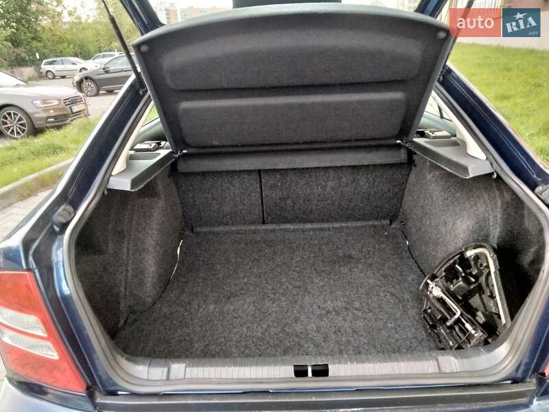 Лифтбек Skoda Octavia 2008 в Полтаве