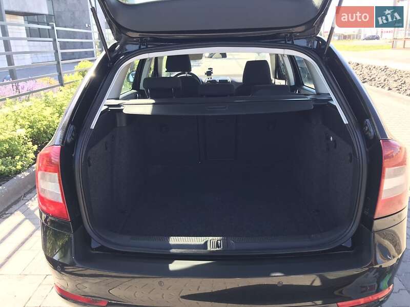 Универсал Skoda Octavia 2012 в Луцке