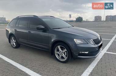 Универсал Skoda Octavia 2017 в 