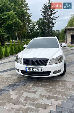 Универсал Skoda Octavia 2012 в Звягеле
