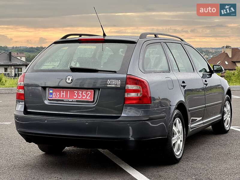 Универсал Skoda Octavia 2007 в Ровно