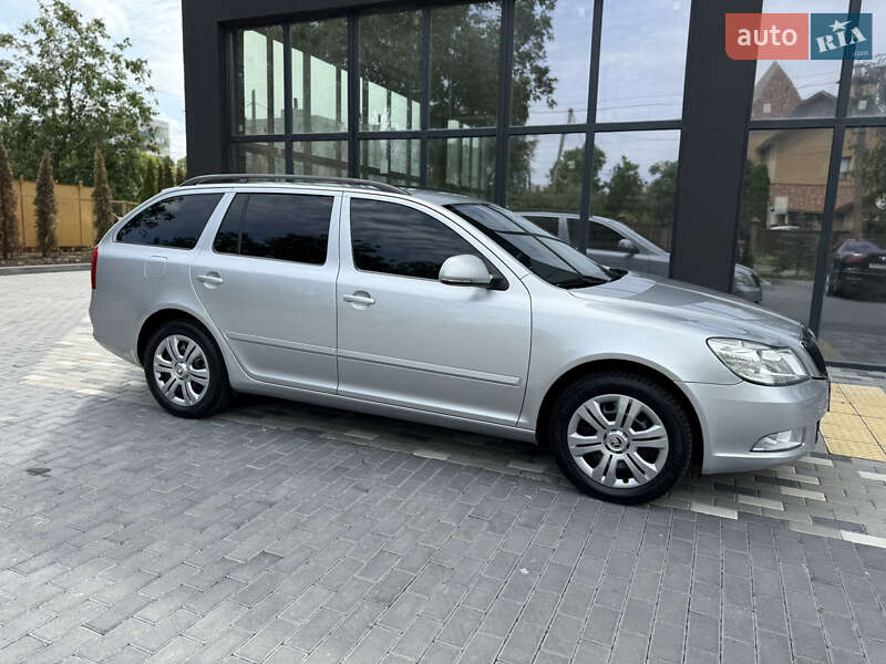Универсал Skoda Octavia 2010 в Полтаве