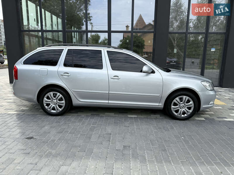 Универсал Skoda Octavia 2010 в Полтаве