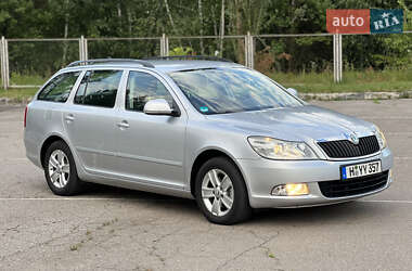 Универсал Skoda Octavia 2011 в 