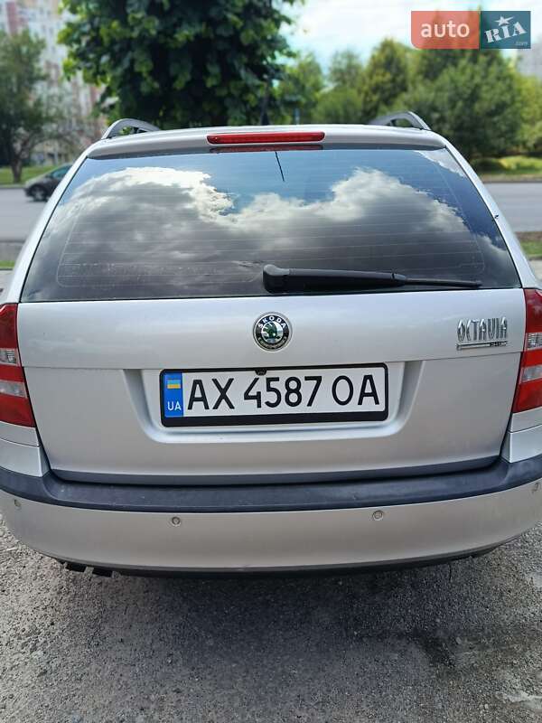Универсал Skoda Octavia 2005 в Харькове