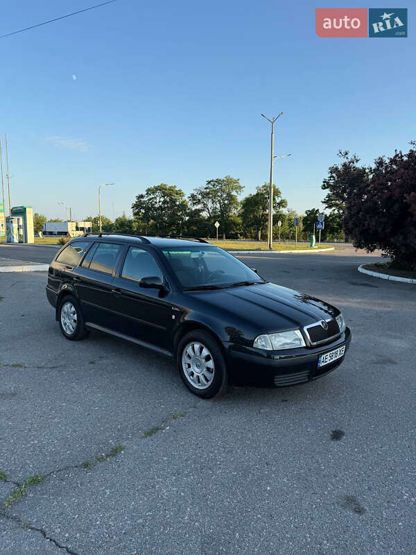 Универсал Skoda Octavia 2004 в Павлограде