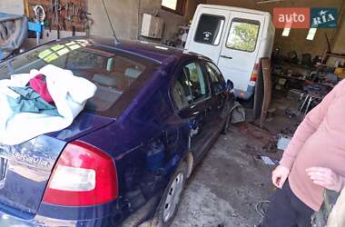 Лифтбек Skoda Octavia 2010 в 