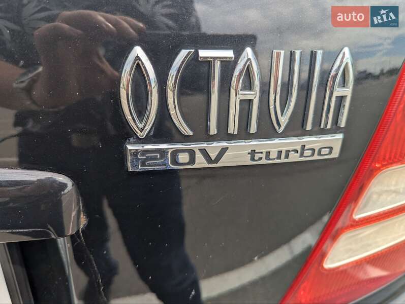Лифтбек Skoda Octavia 2004 в Киеве