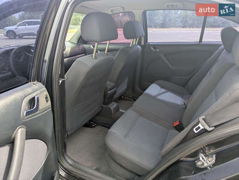 Лифтбек Skoda Octavia 2004 в Киеве