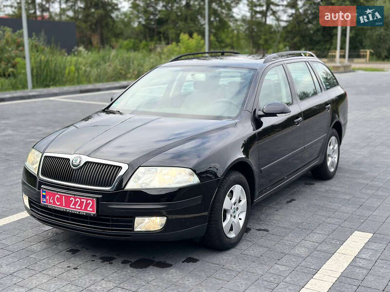 Универсал Skoda Octavia 2005 в Самборе