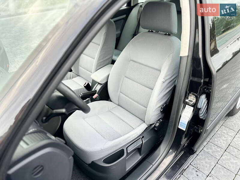 Универсал Skoda Octavia 2005 в Самборе
