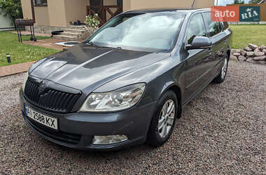 Универсал Skoda Octavia 2010 в 