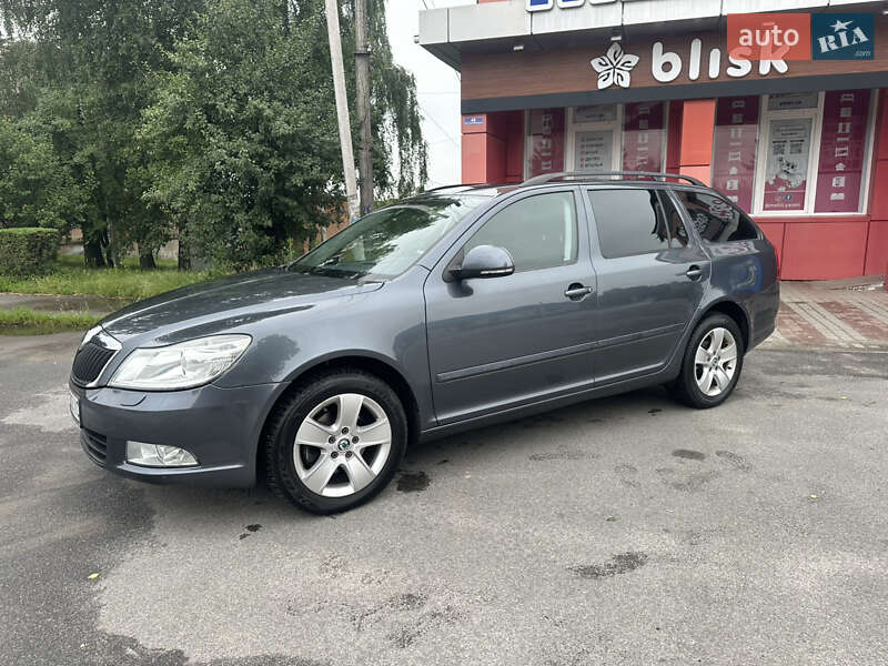 Универсал Skoda Octavia 2009 в Изяславе