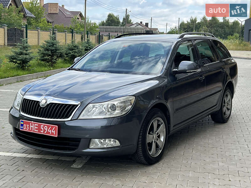 Универсал Skoda Octavia 2009 в Луцке