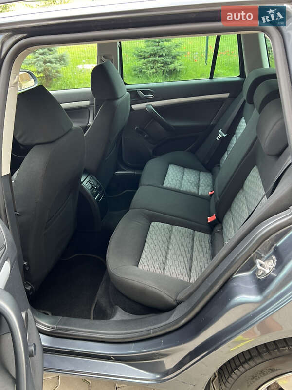 Универсал Skoda Octavia 2009 в Луцке