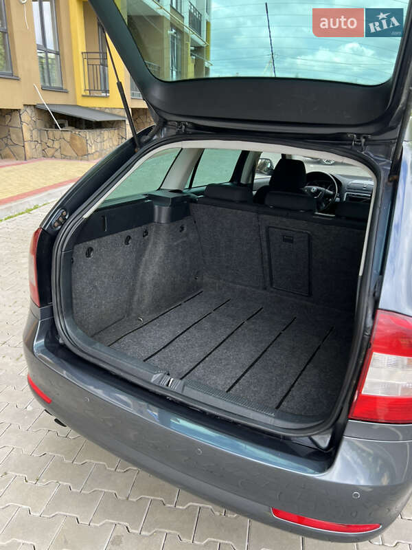 Универсал Skoda Octavia 2009 в Луцке