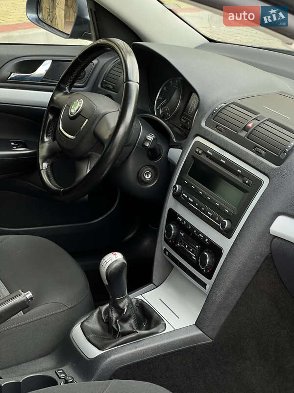 Универсал Skoda Octavia 2009 в Луцке