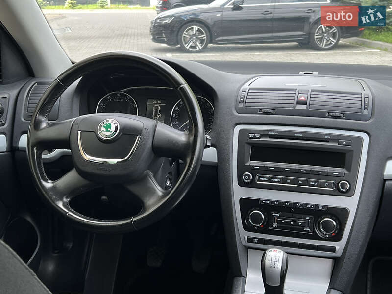 Универсал Skoda Octavia 2009 в Луцке