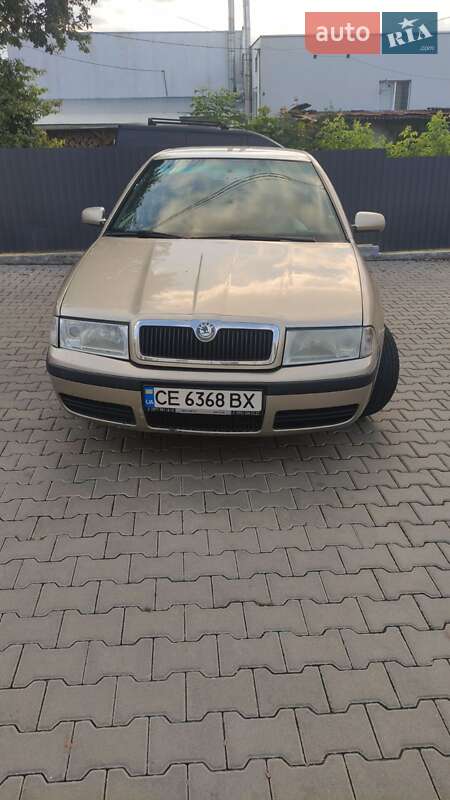 Лифтбек Skoda Octavia 2005 в Черновцах